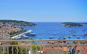 Anatota Hvar